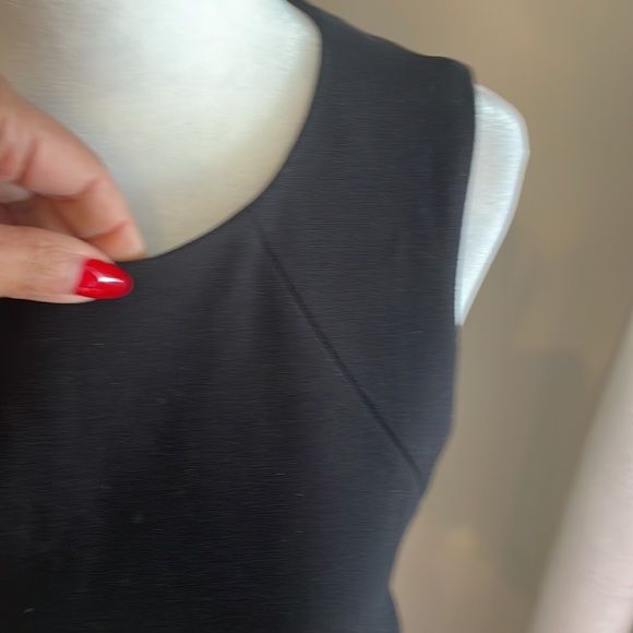 ❤️BR Almost New Sloan Envelope Dress - Picture 9 of 13